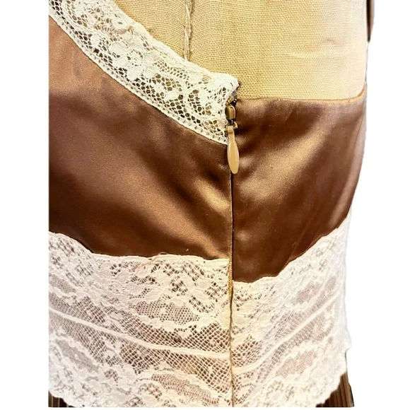 Vintage Betsey Johnson Pleated Lace Gold Dress - Picture 11 of 12